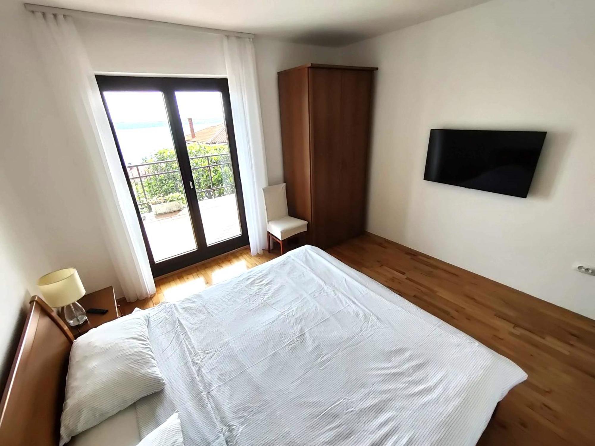 Seaview Apartment *